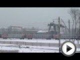 Электровоз ЧС2 с пассажирским поездом  Москва  - Мариуполь Российских железных дорог прибывает на ст.  Донецк .