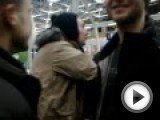 Посмотреть это видео на youtube.com Задержка рейса перед новым годом, еды хватило не всем :)))