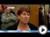 Посмотреть это видео на youtube.com Коммунисты будут обвинять демократов, но откуда должны взяться нормальные собственники если их разогнали в 17 году и после НЭПа?.. Люди в