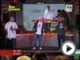 Посмотреть это видео на youtube.com День артиста на А1. Слим Гуф Птаха Текст : (Птаха) Тук, тук, тук колёса бьются об рельсы, я в купе, За окном весна, уже апрель месяц, Мимо