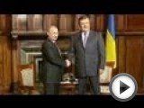 Посмотреть это видео на youtube.com http://ru.euronews.com/ Рост экономики Украины замедляется, и Международный Валютный Фонд призвал Киев к масштабной реформе энергетического