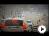 Посмотреть это видео на youtube.com Снегопад, который, не прекращаясь, валил почти сутки, стал стихийным бедствием для Екатеринбурга . Утром в Кольцово отменяли рейсы , а