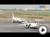 Посмотреть это видео на youtube.com Самолеты, подлетающие к аэропорту Пулково , отправляются диспетчером в зону ожидания. До этого в ООО